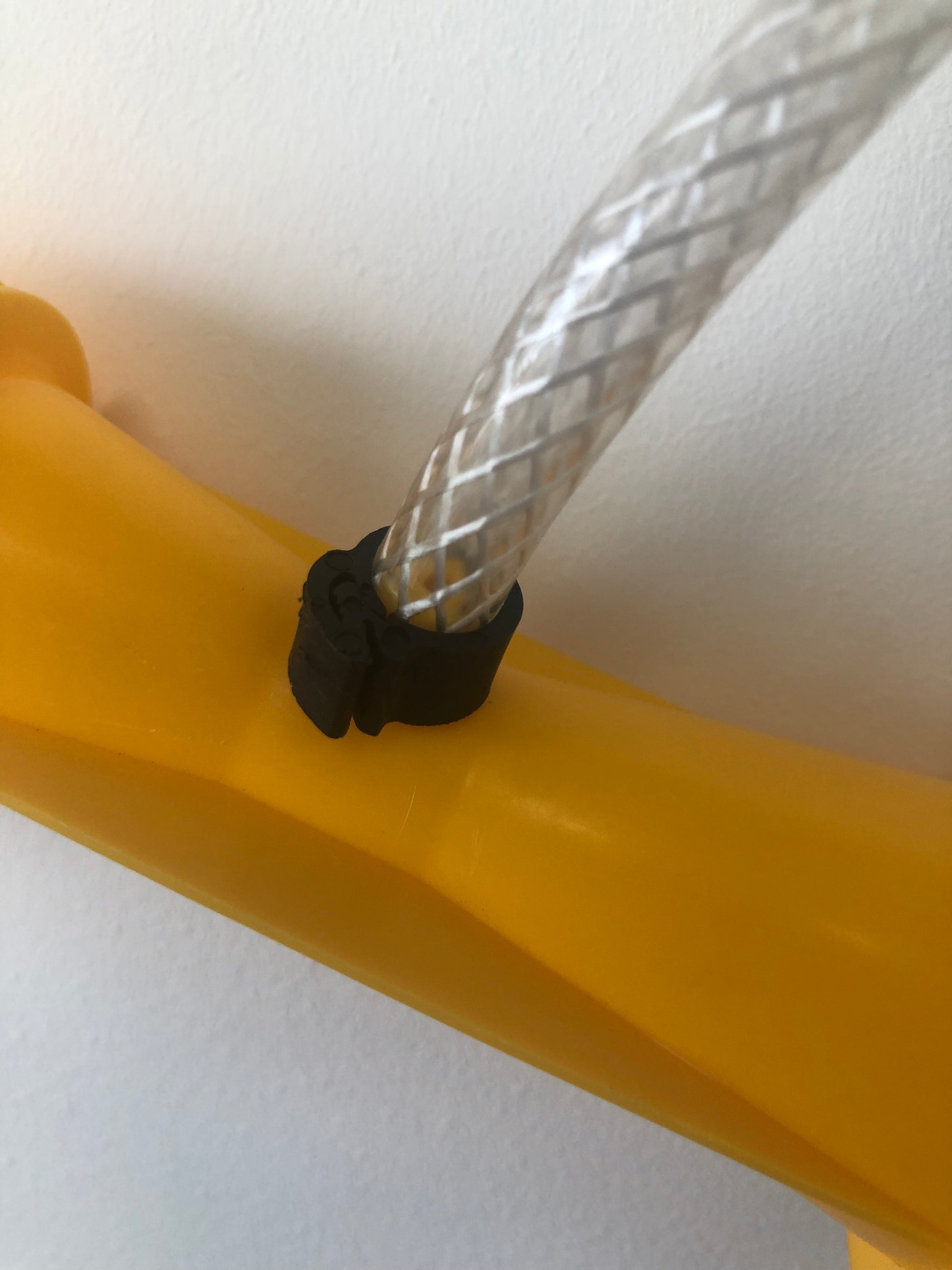 HCL | Manual Fitting Tool | For Ezyclik Polymer Snap Fit Hose Clips MT-EZP-LVT-01 - HCL Fasteners EU - Image 7