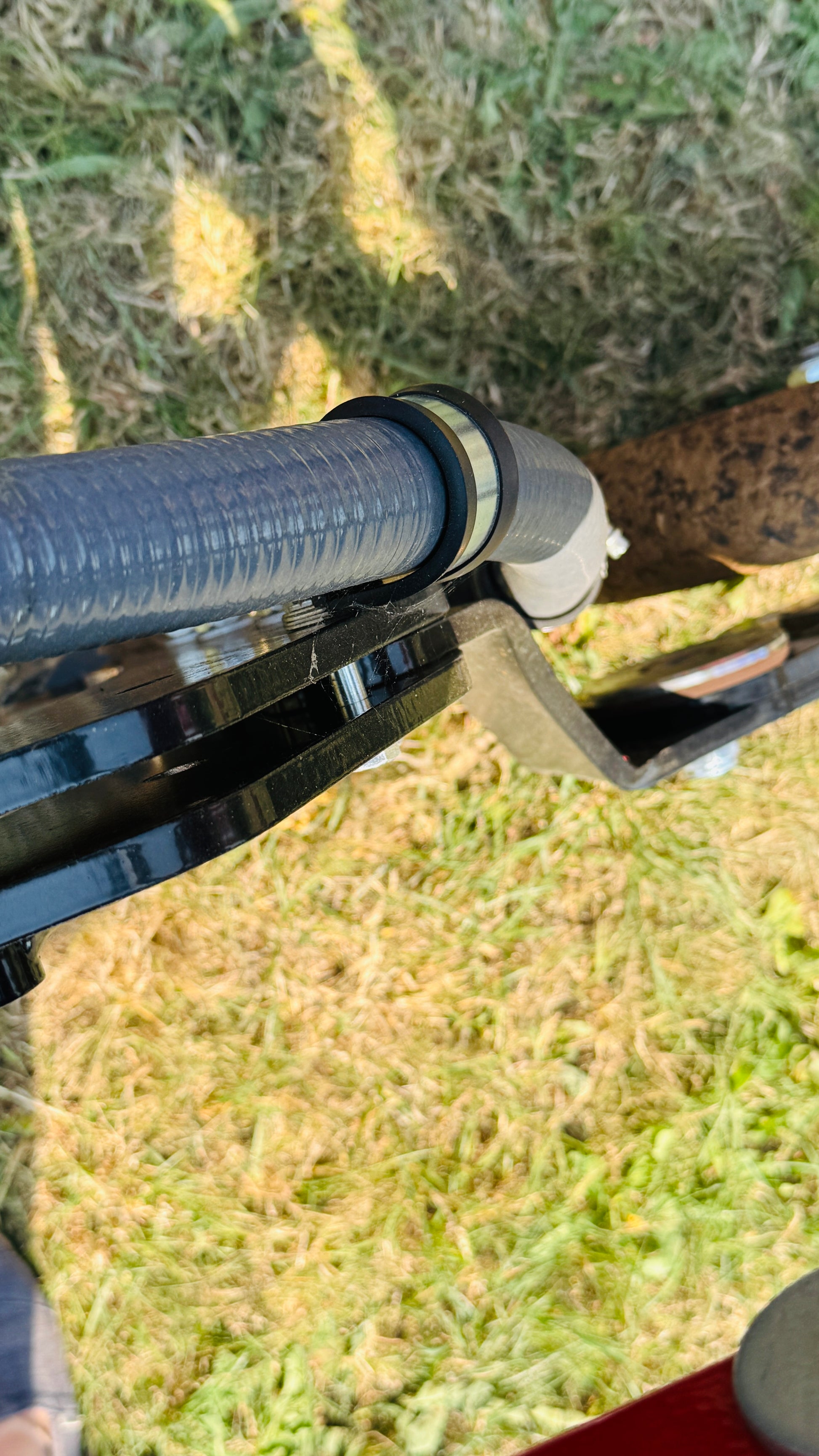 Mikalor | DIN 3016 P kapcsok | 12 mm széles gumibélésű | W1 acélszalag Maximális átmérő: 5,0 mm (0,20 hüvelyk) – HCL Fasteners EU – 5. kép